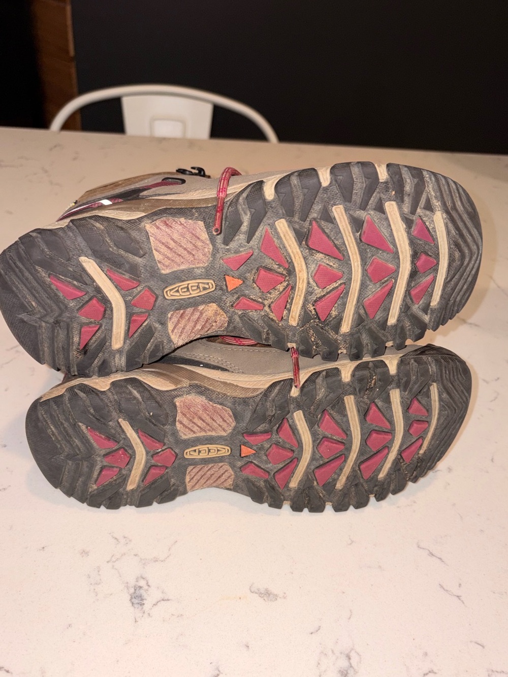 EUC KEEN Women's Targhee III Mid Waterproof Hiking Boots size 8 - Picture 5 of 8